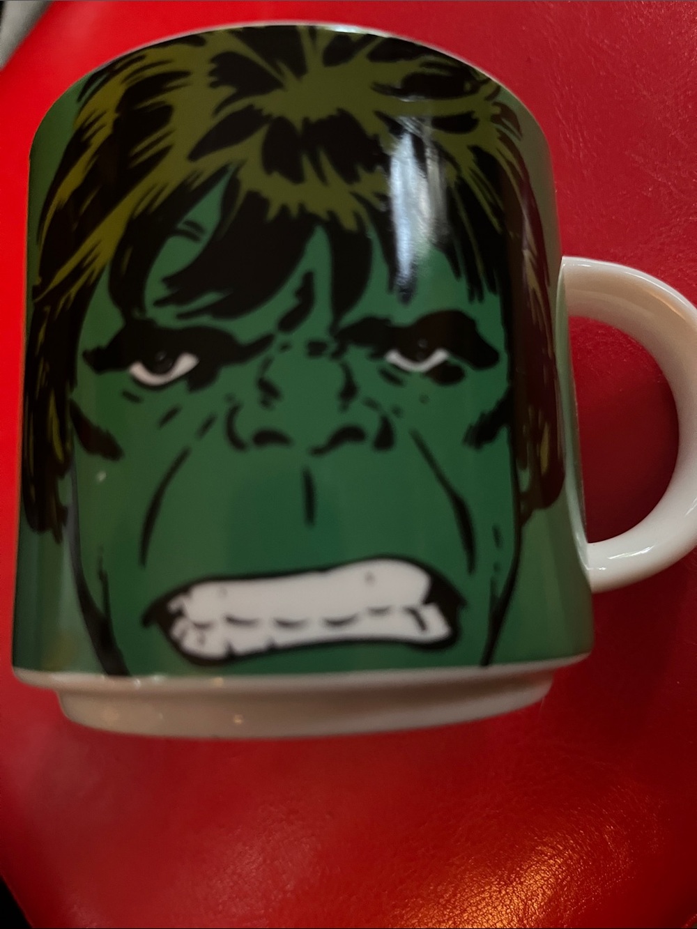 Vintage Incredible Hulk mug